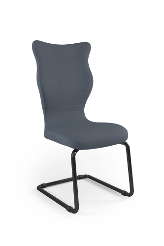 ii-ja-a-ja-a-7-b-a-lt24-Krzeslo_konferencyjne_NERO_Rozmiar_7_Black_Letto-24_perspektywa.jpg
